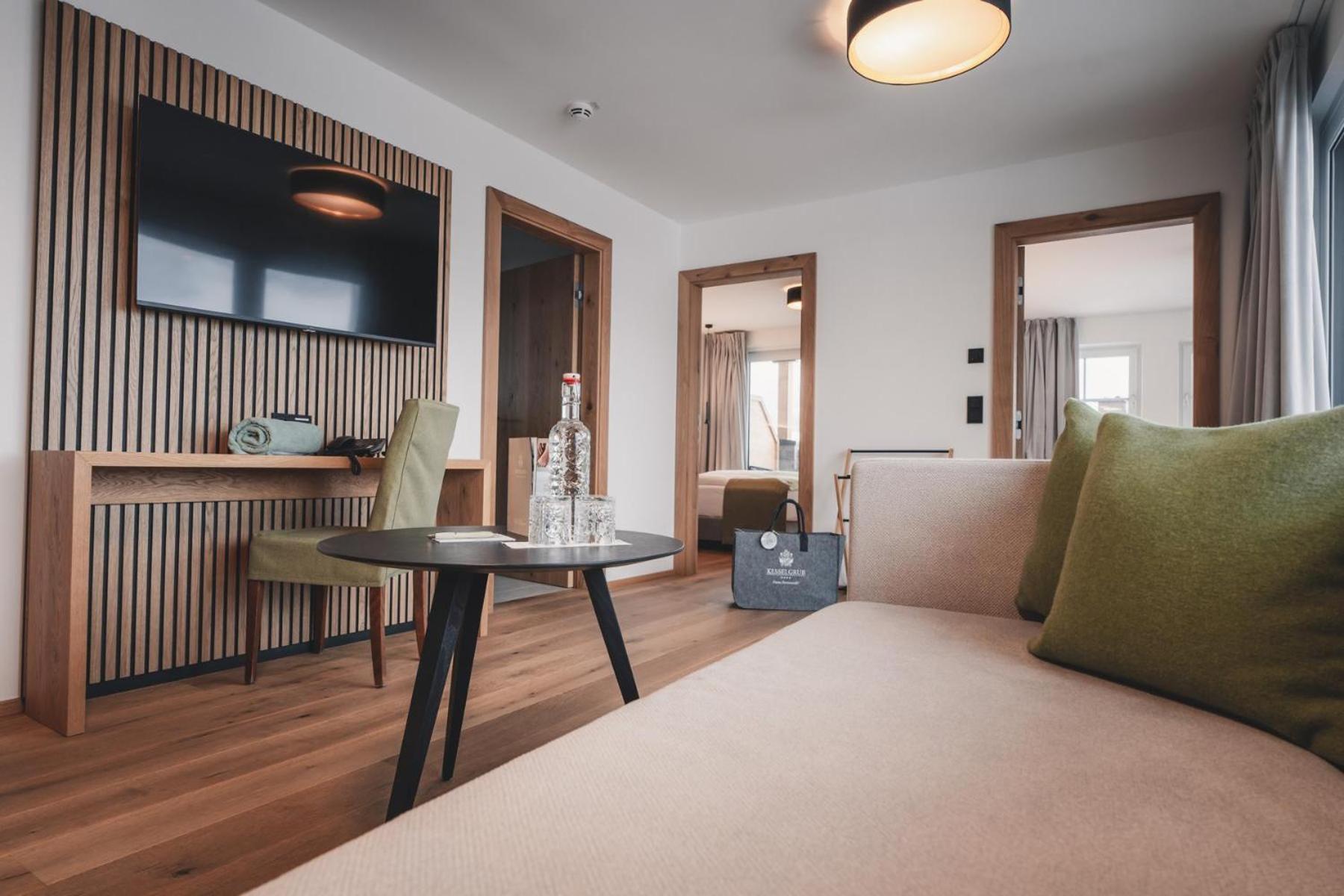 Ferienwelt Kesselgrub Hotel In Altenmarkt-Zauchensee التنماركت ام بوناغ الغرفة الصورة